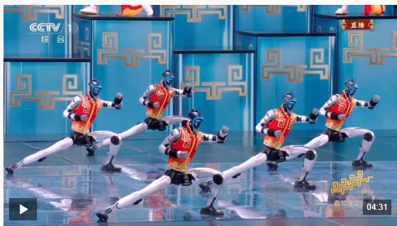 【赛博版以武会友 机器人丝滑连招秀出 #中国 功夫】十八般武艺样样行，从去年的《秧BOT》到今年的《武BOT》，机器人在春晚 “舞”出新高度！机器人变身功夫小子，跳马、后空翻，动作连贯、招招精准